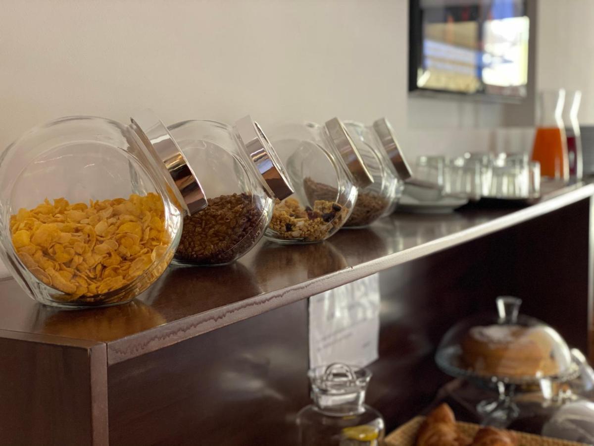 圣塔克罗奇别墅酒店 圣乔瓦尼·罗通多 外观 照片